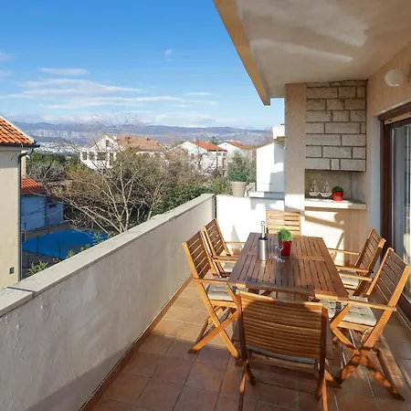Bernarda Apartment *