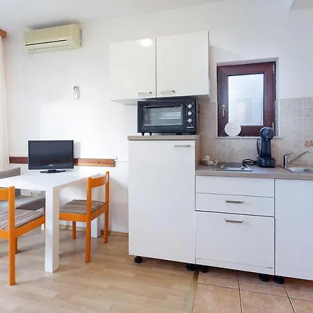 Apartment Bernarda Šilo