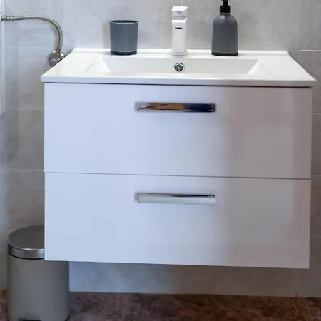 Bernarda Appartement Šilo